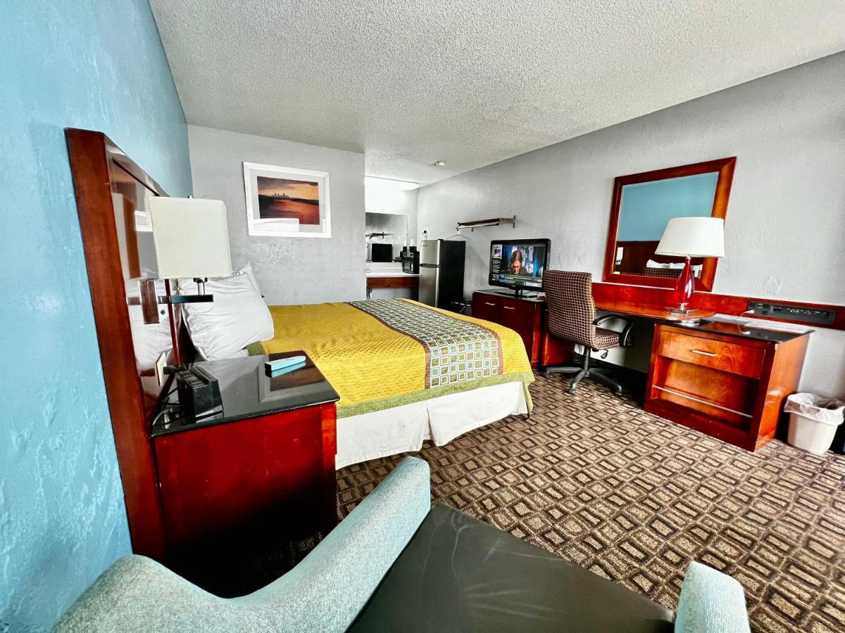 Lakes Inn Уорсо Экстерьер фото