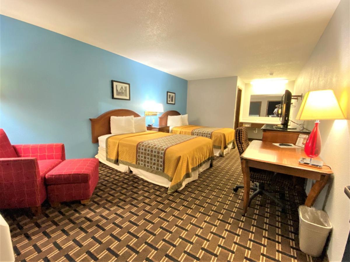 Lakes Inn Уорсо Экстерьер фото